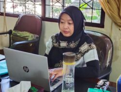 Auditor Inspektorat Kemenag Puji Prestasi Siswi MAN 1 Polman dan Kepala MAN 1 Majene