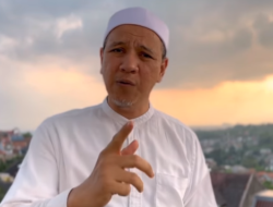 Habib Novel Alaydrus: Baca Doa Ini Sebelum Shalat Subuh, Rezeki Datang Berlimpah