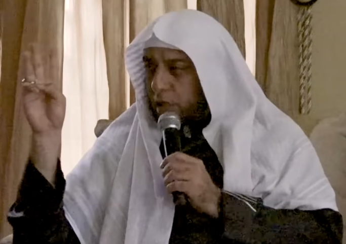 Syekh Ali Jaber: Amalkan Ini Jika Ingin Hutang Lunas, Penyakit Disembuhkan, dan Doa Mudah Terkabul
