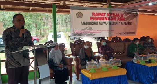 Kakanwil Kemenag Ajak Warga Madrasah Gaungkan Moderasi Beragama