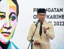 Ridwan Kamil Beri Penghargaan Bagi 27 Pahlawan Perempuan di Jabar Ridwan Kamil Beri Penghargaan Bagi 27 Pahlawan Perempuan di Jabar
