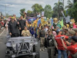Ridwan Kamil Lepas Kirab Budaya dan Karnaval Pembangunan