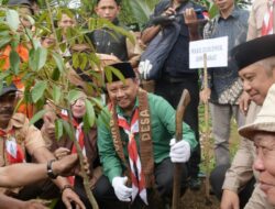 Wagub Uu Ruzhanul Mulai Menanam 1.000 Bibit Pohon