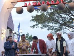 Resmikan Pasar Kreatif Jabar, Ridwan Kamil: Ini Etalase Produk Otentik Jawa Barat