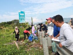 OPD Pemprov dan Kabupaten Gelar Aksi Bersih-Bersih Sambut Hari Jadi Sulbar