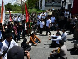 Aksi Demonstrasi Tuntut Pergub Dicabut, Ini Jawaban Pj Gubernur Sulbar