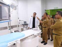 Pj Gubernur Prof Zudan Resmikan Layanan Katerisasi Jantung dan Batu Ginjal di RSUD SulbarL