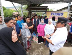 Pj Gubernur Sulbar Salurkan Bantuan  Korban Kebakaran di BTN Maspul