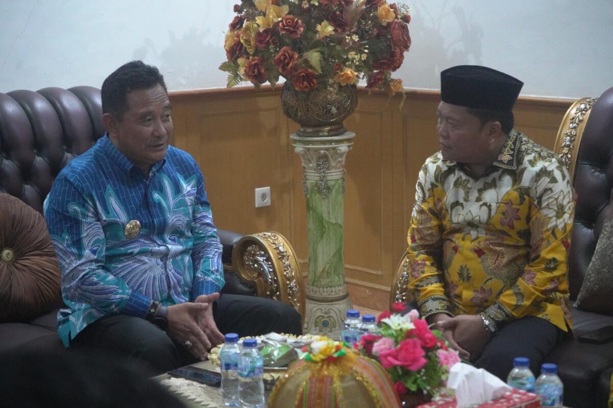 Pj Gubernur Sulbar Silaturrahmi Pj Bupati Mamasa dan Bupati Terpilih 