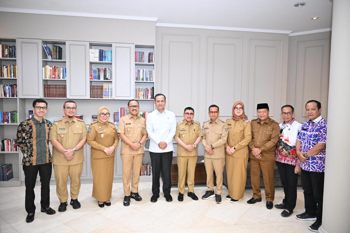 Sulbar Prioritas Transmigrasi Modern Nasional