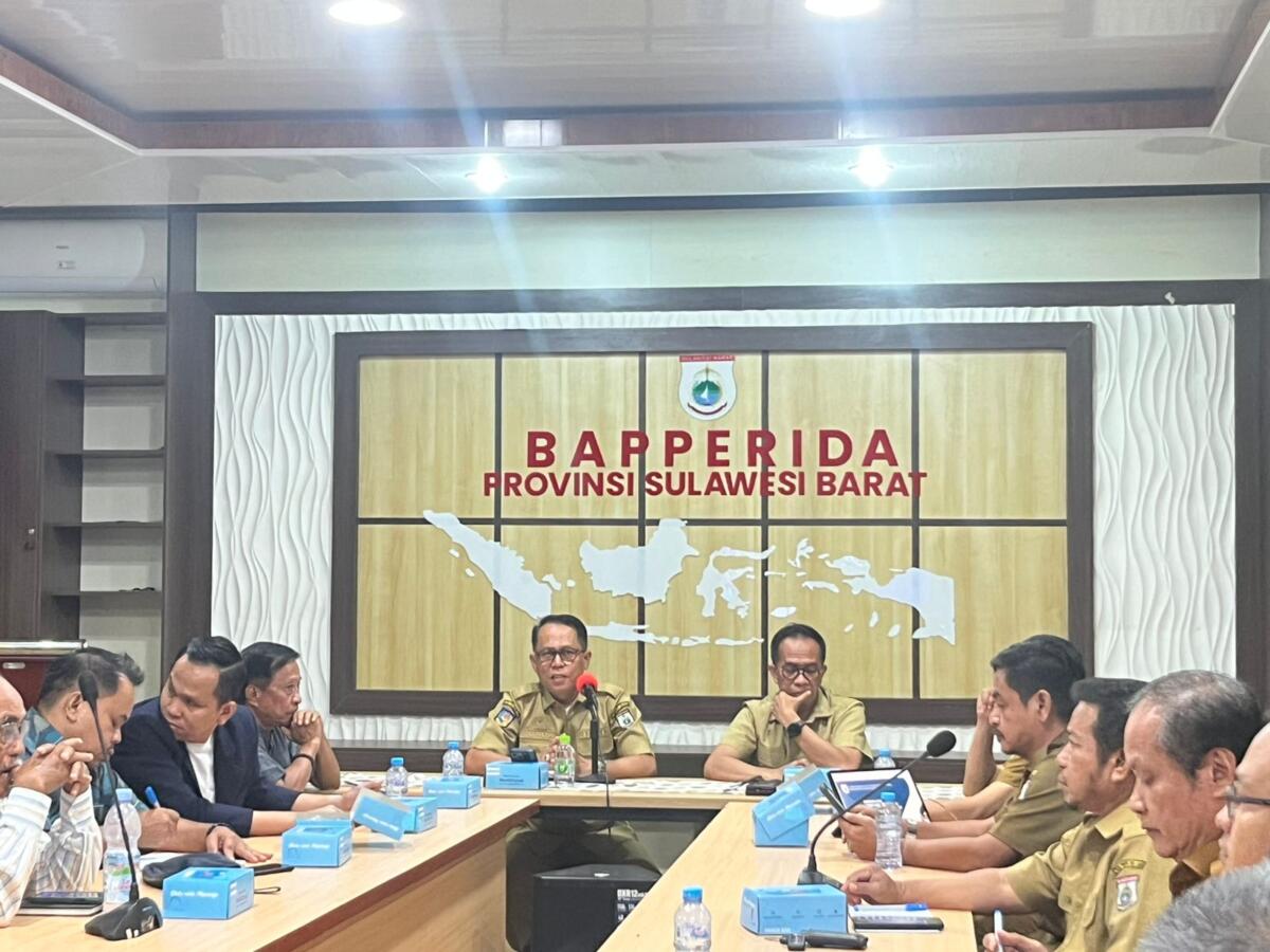 OPD Diminta Respon Cepat Hasil Pertemuan Gubernur Sulbar dengan Beberapa Kementerian