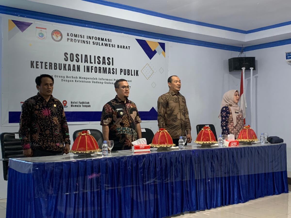 Kominfo Sulbar dan Komisi Informasi  Sosialisasi KIP di Mamuju Tengah