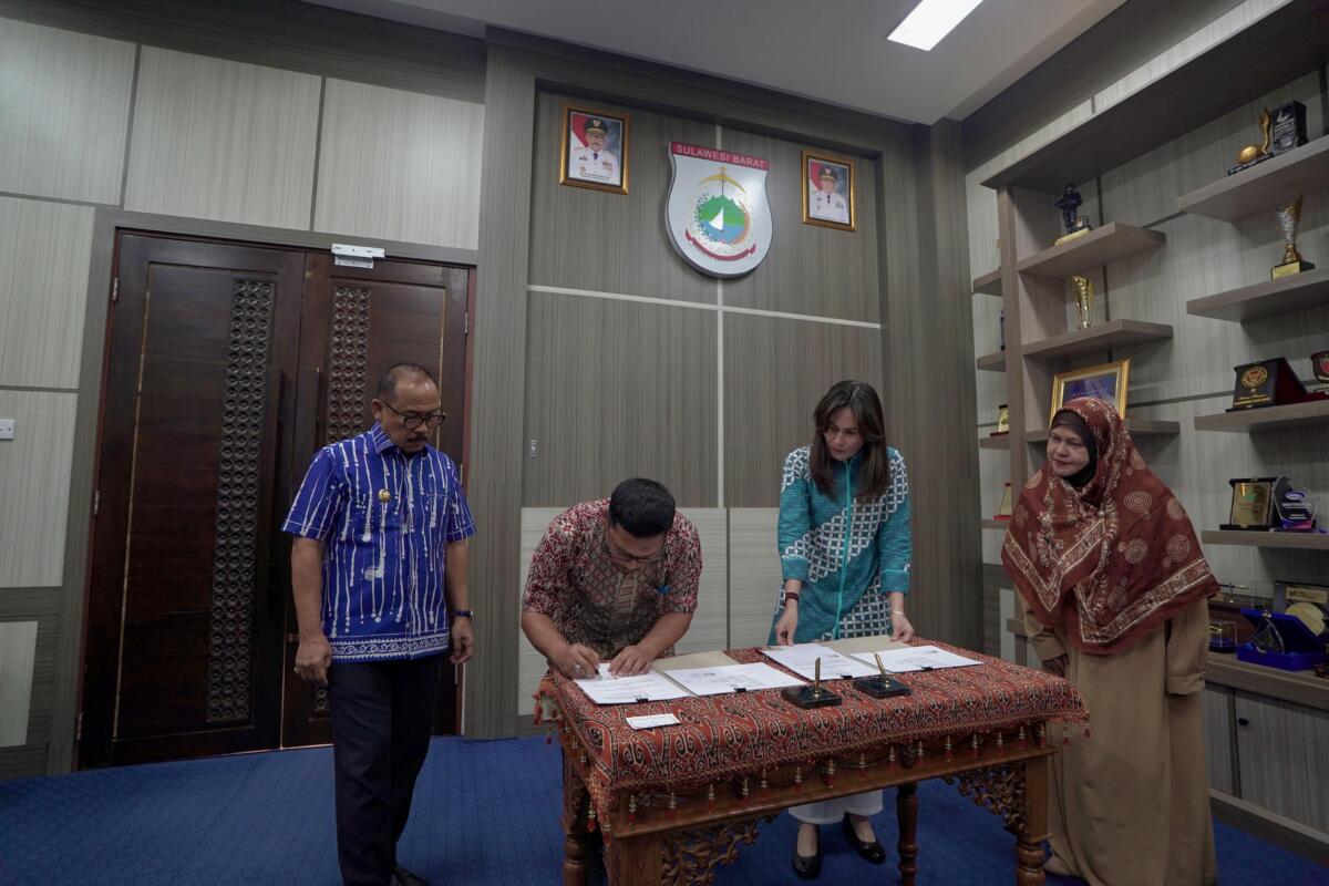 Gubernur Suhardi Duka Teken MoU dengan PT Mars untuk Pengembangan Kakao 
