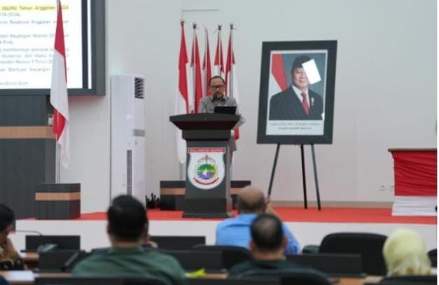 Pemprov Sulbar Serahkan KUA-PPAS APBD 2025 ke DPRD Sulbar Pemprov Sulbar Serahkan KUA-PPAS APBD 2025 ke DPRD Sulbar