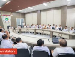 Rapat Strategis Pemprov Sulbar: Gubernur SDK Tekankan Sinergi OPD dan Respons Isu Nasional