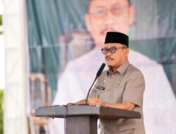 Gubernur Suhardi Duka Lepas 393 Jemaah Haji Mamuju, Tekankan Ibadah Haji Bukan Sekedar Mampu